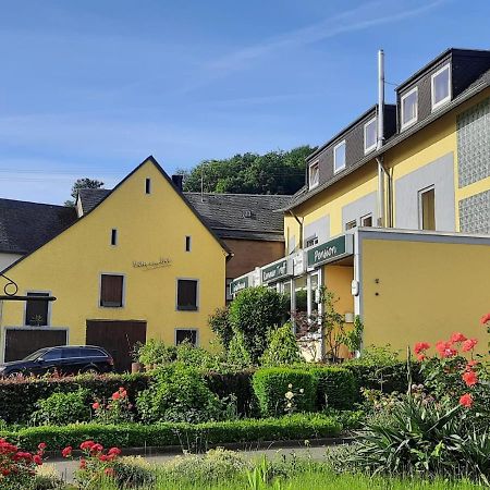 Kenner Treff Hotell Exteriör bild