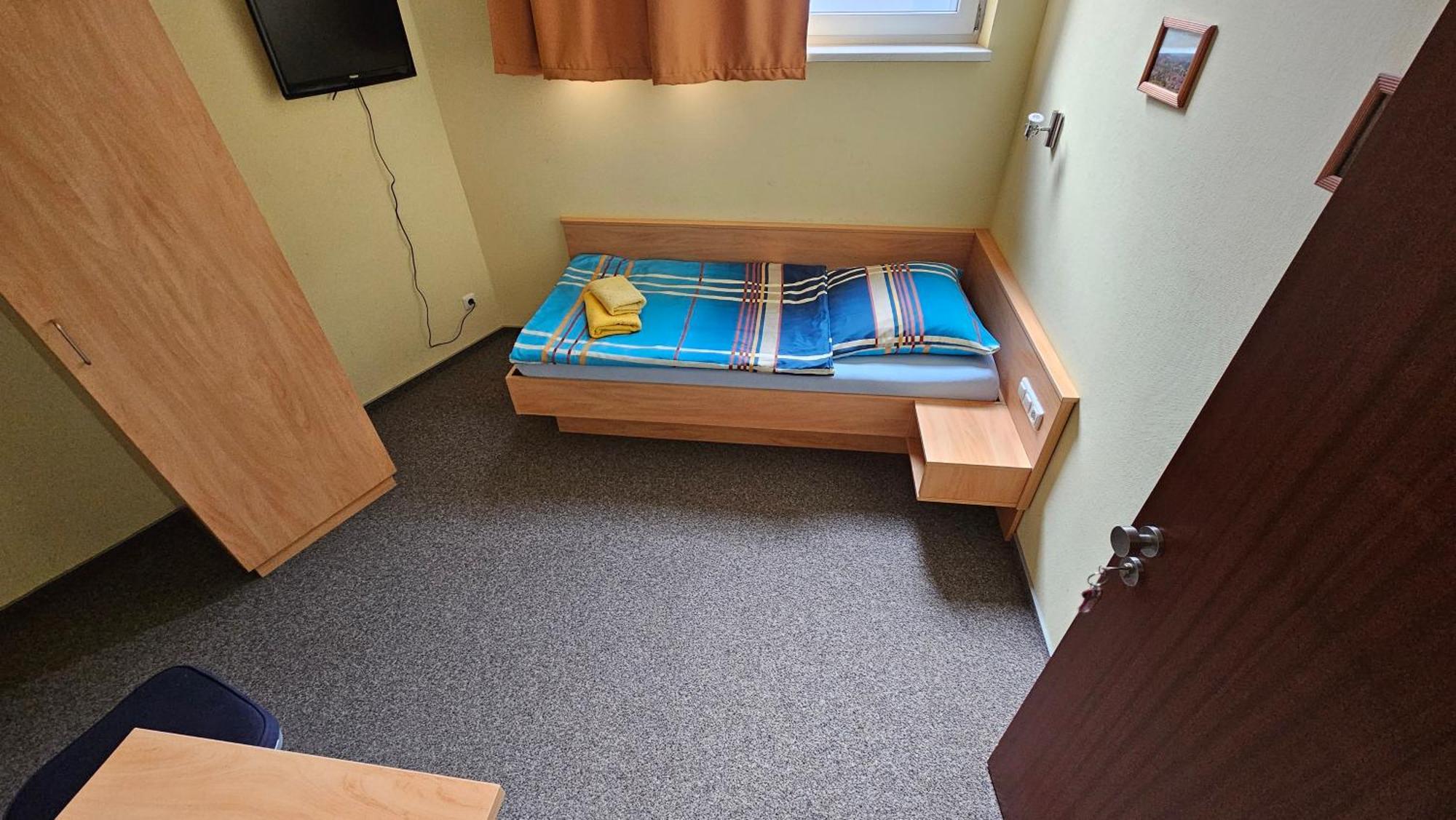Kenner Treff Hotell Exteriör bild